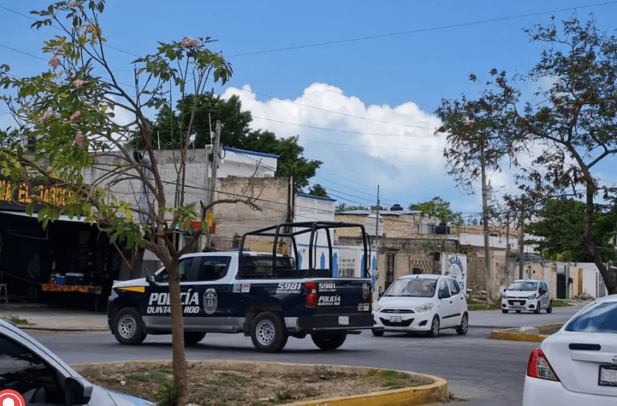 Asaltan a mano armada a pasajeros de una combi de la ruta 81 de Cancún