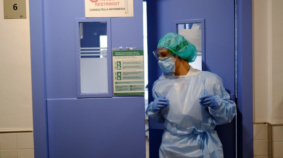 Coronavirus en Argentina: reportan 10.880 casos y 348 muertes