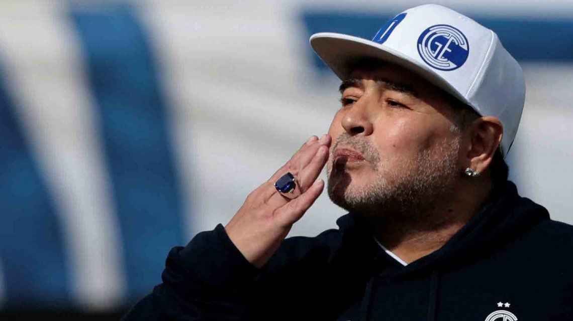 Gobernadores de todo el país despiden a Diego Maradona entre la tristeza y los agradecimientos