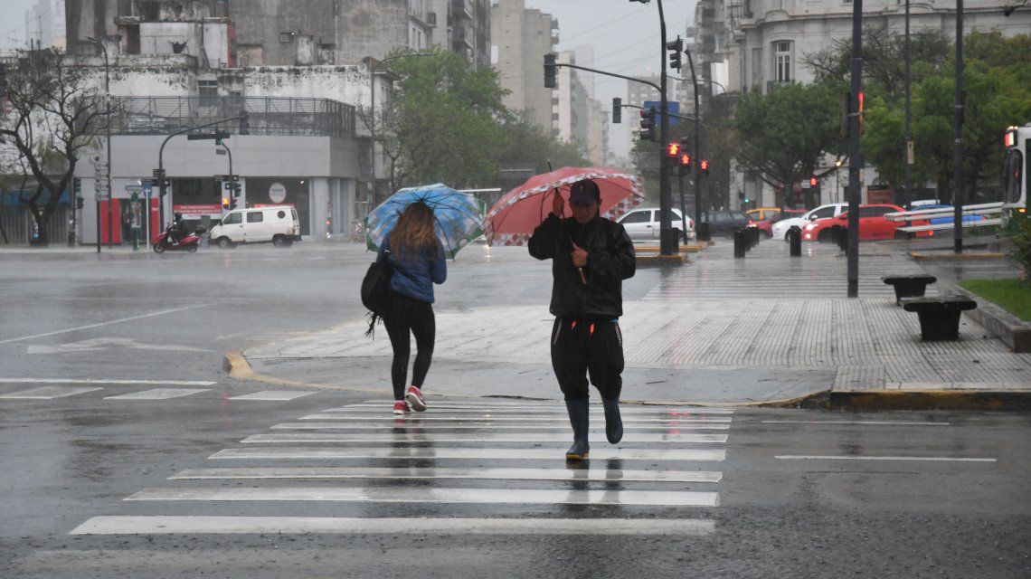 Alerta meteorológico por tormentas fuertes en la Ciudad y seis provincias