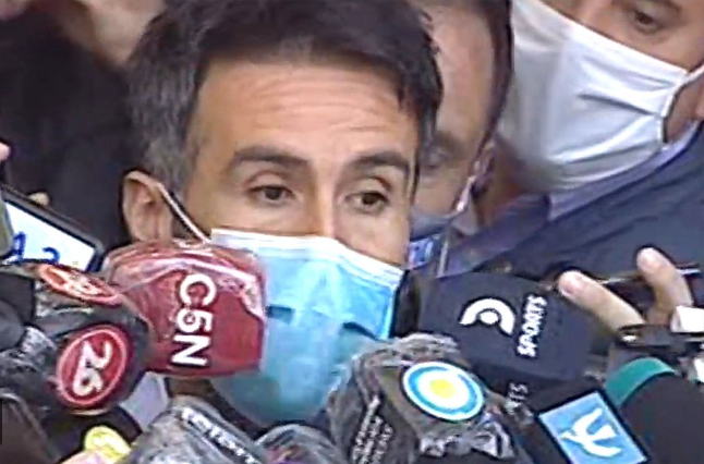 Esperanzador nuevo parte médico de Maradona tras su operación: “La recuperación nos asombra”