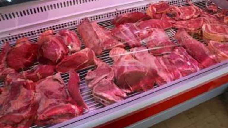 El Gobierno negocia con frigoríficos para que haya hasta 12 cortes de carne a precios accesibles en 2021