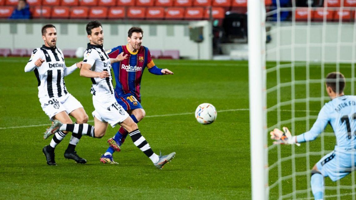 Con gol de Lionel Messi, el Barcelona le ganó al Levante