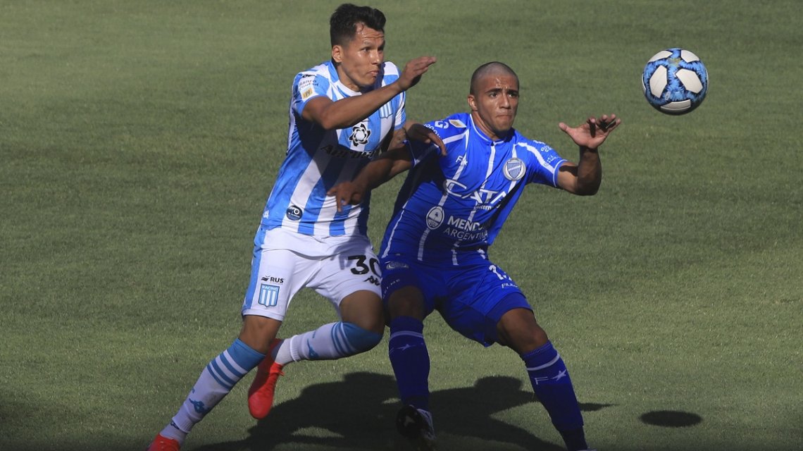 Racing goleó 6-1 a Godoy Cruz en uno de los últimos partidos de Beccacece