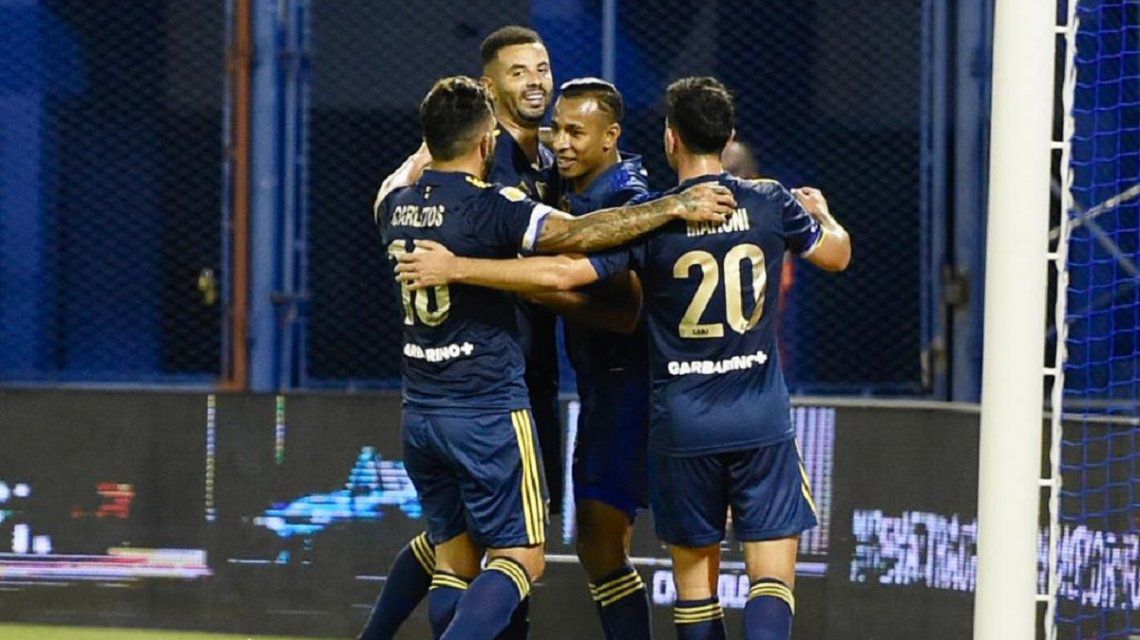 Boca goleó 7-1 a Vélez en Liniers y llega afilado al Superclásico