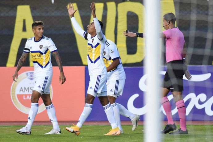 Copa Libertadores: con un golazo de Villa, Boca debutó con un triunfo en la altura de La Paz
