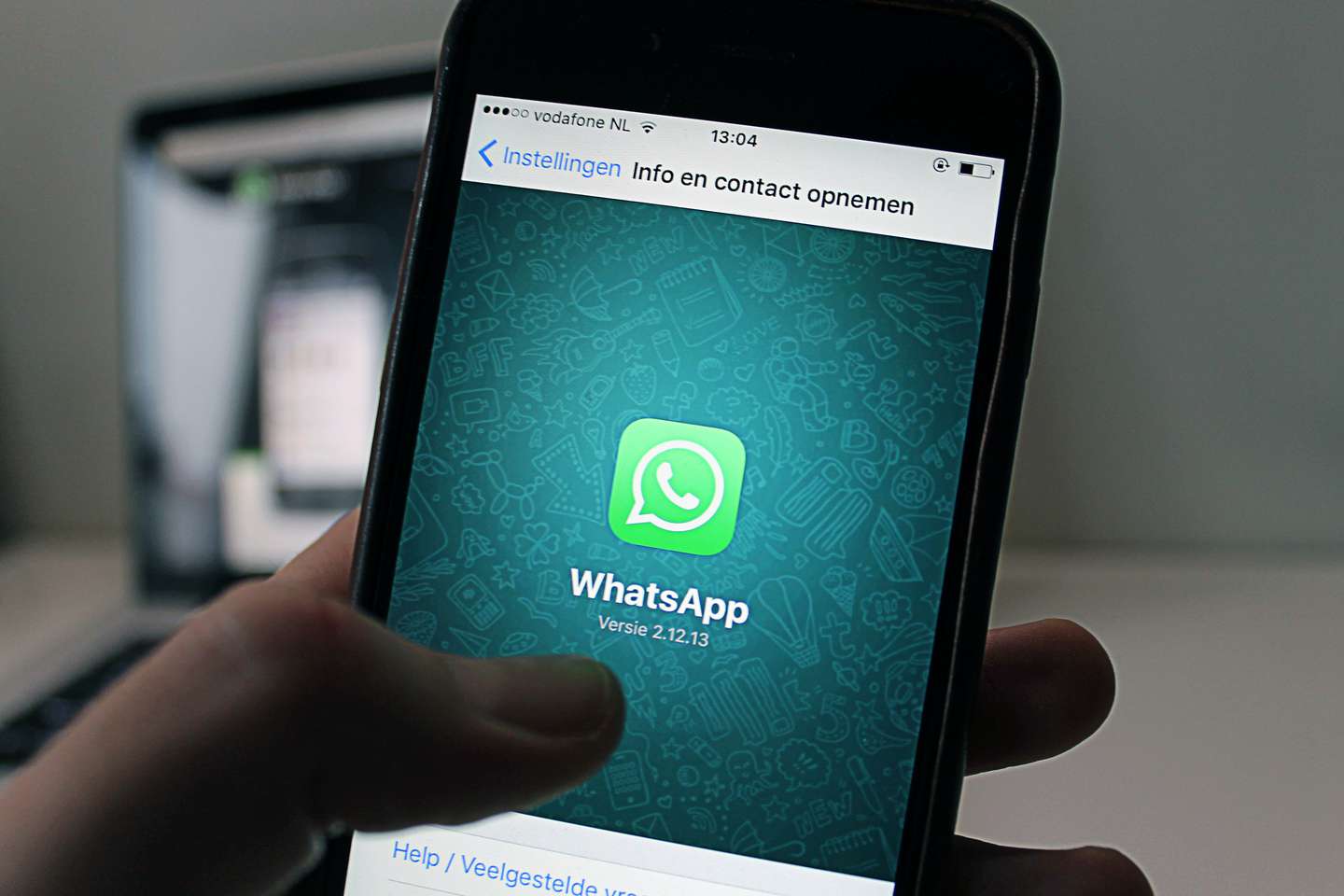 ¿Cómo realizar comunicaciones laborales efectivas por Whatsapp?