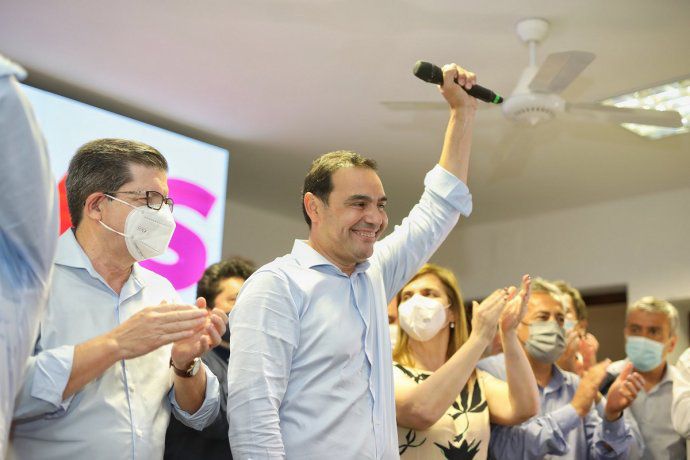Elecciones en Corrientes: el gobernador Gustavo Valdés obtiene amplia ventaja