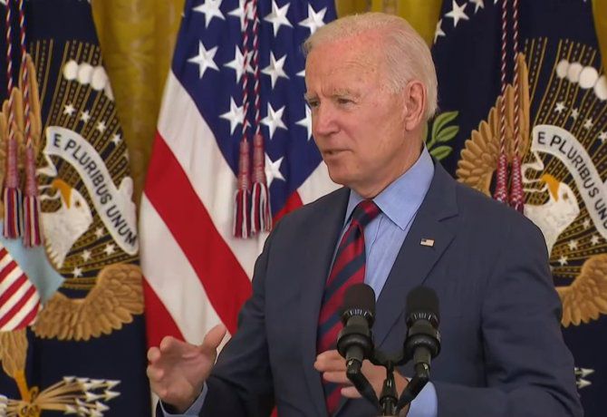 Joe Biden le pidió la renuncia al gobernador de Nueva York