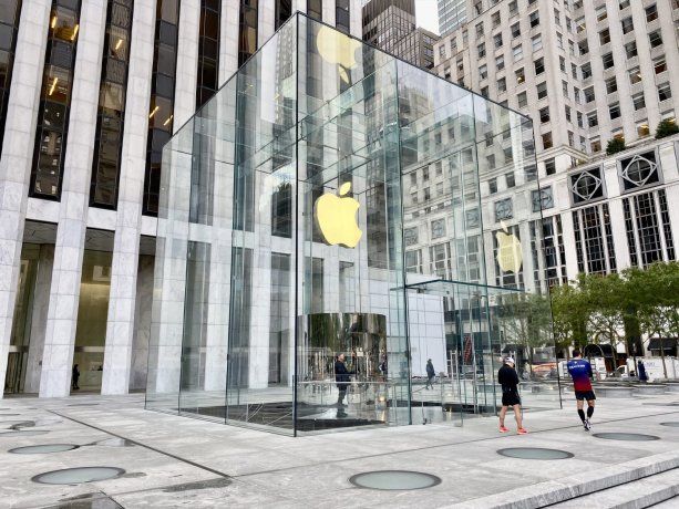 Apple ya es la empresa más valiosa de la historia