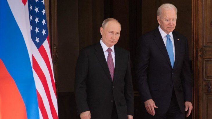 En medio de la tensión por Ucrania, Biden y Putin dialogarán mañana