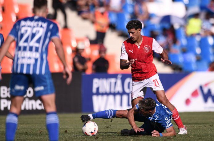 Independiente y Godoy Cruz igualaron 3-3 en un partidazo