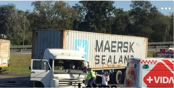 Nuevo choque en Panamericana: ahora entre un camión y un auto