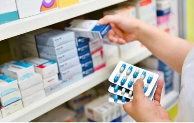 El PAMI negocia los precios de los medicamentos «muy por debajo de la inflación»