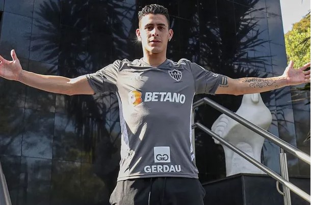 Se queda sin Copa: Cristian Pavón no fue habilitado por Conmebol para Atlético Mineiro