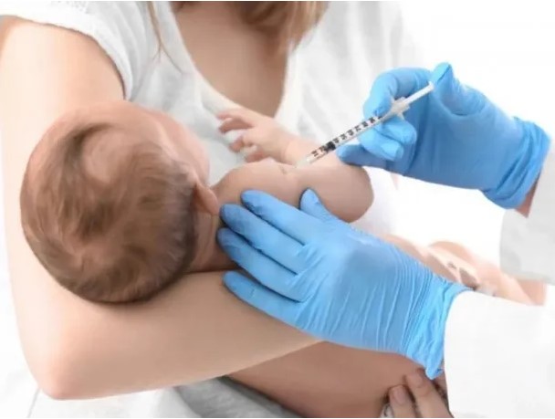 Vacuna Covid-19 para menores: qué hacer si no me llega el turno por WhatsApp