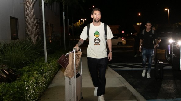 Lionel Messi llegó a Miami con una remera de casi 700 euros que generó furor en las redes sociales