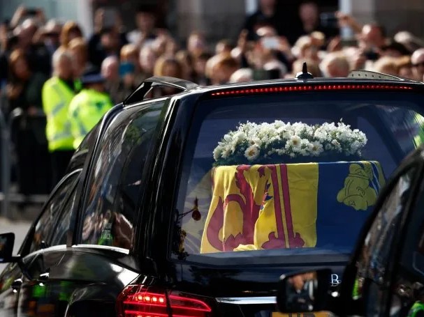Finalizó el funeral de la reina Isabel II en la Abadía de Westminster