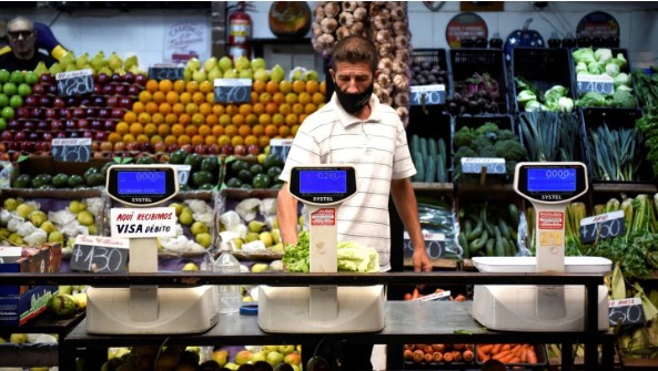 Octubre cierra con 7,9% de inflación en alimentos: los productos que más aumentaron