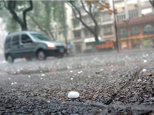 Alerta amarilla por lluvias y granizo este lunes en Ciudad y provincia de Buenos Aires