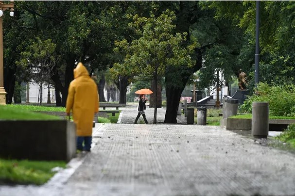 Otra vez cambió el pronóstico: cómo siguen las lluvias en Buenos Aires y hasta cuándo