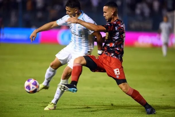 Liga Profesional de Fútbol: Barracas Central rescató un punto ante Atlético Tucumán