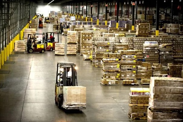Amazon anunció que despedirá a 9.000 trabajadores