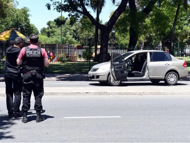 Lucas González: un policía confesó que se plantó un arma