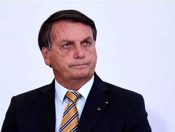 A una semana del juicio electoral, congelaron las cuentas de Jair Bolsonaro por multas impagas