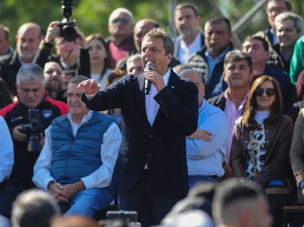 Sergio Massa en Tucumán: «Los que quieren volver ya hicieron mucho daño»