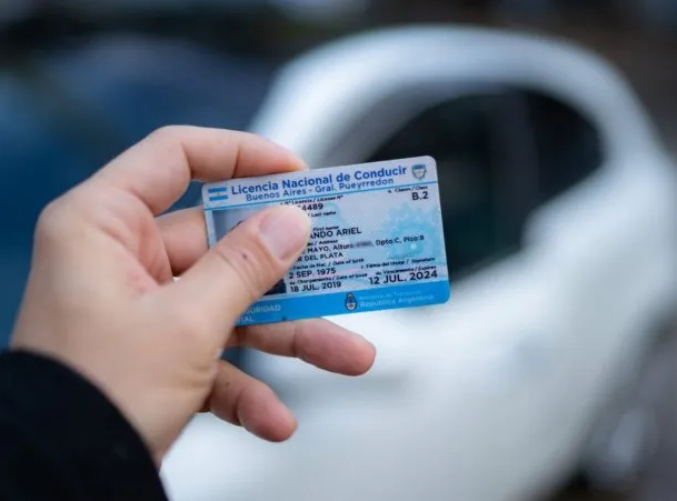 Cuáles son las licencias de conducir que sufren cambios y cuáles son los nuevos requisitos