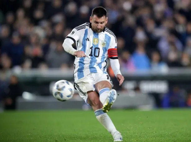 Los dos récords que Lionel Messi podría romper ante Bolivia