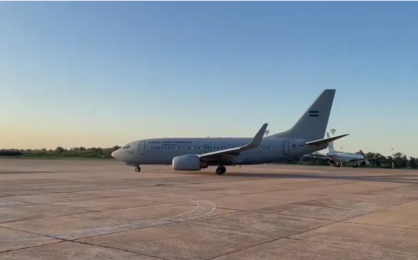 Suman un segundo avión para rescatar a argentinos en Israel