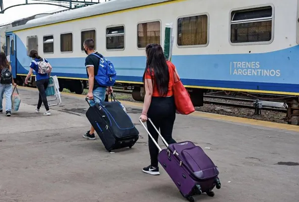 El Gobierno ratificó que apunta a privatizar los trenes y «retirar al Estado de la economía»