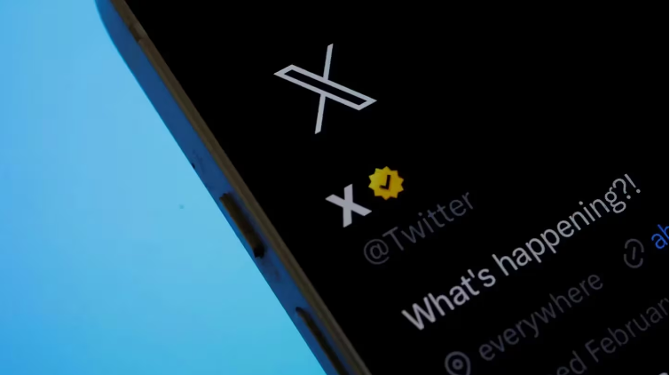 Las llamadas en X (Twitter) está activadas y muestran la dirección IP del usuario por defecto