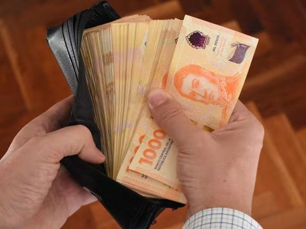 Aumentó el Salario Mínimo Vital y Móvil: a cuánto llega en marzo 2025