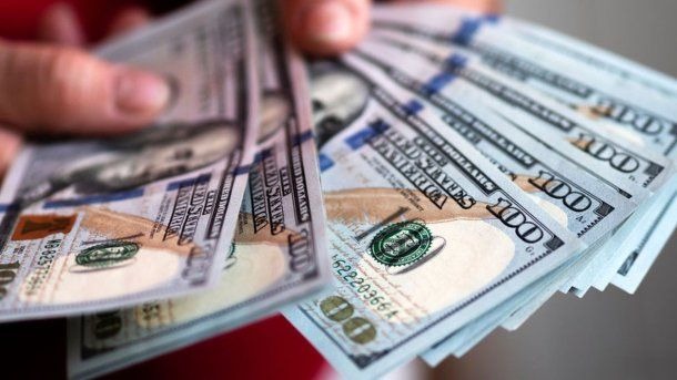 Chau cepo: a cuánto van a abrir el dólar blue y el oficial este lunes Chau cepo: a cuánto van a abrir el dólar blue y el oficial este lunes