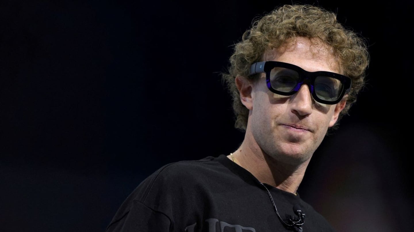 Mark Zuckerberg, polémico: reconoció que es un “tipo raro” y criticó al sistema universitario