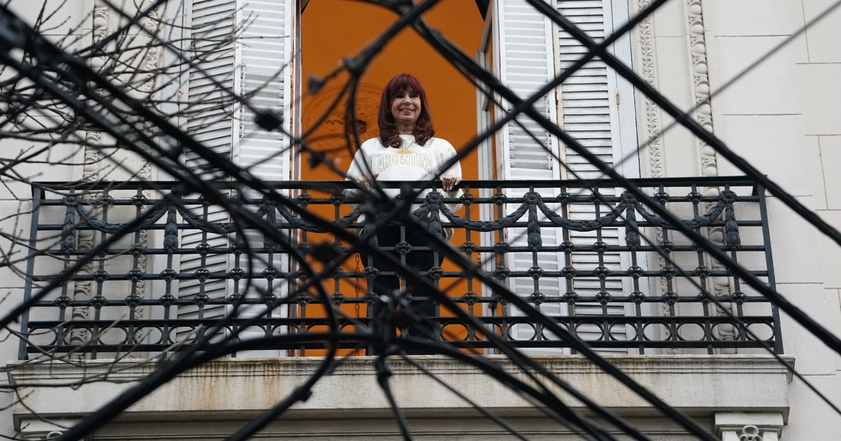La justicia de Santa Cruz quiere mantener a Cristina Kirchner en el padrón electoral, en un desplante contra la Corte Suprema