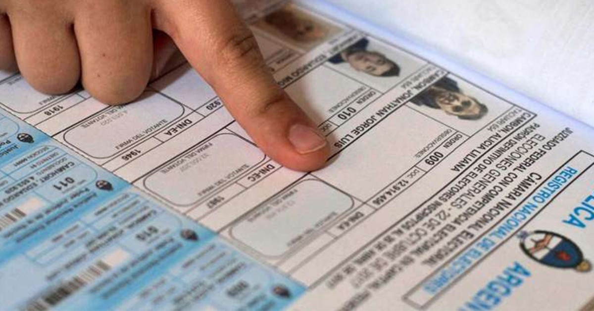 La mayoría de los bonaerenses cambia de escuela para votar por una modificación del padrón con inteligencia artificial