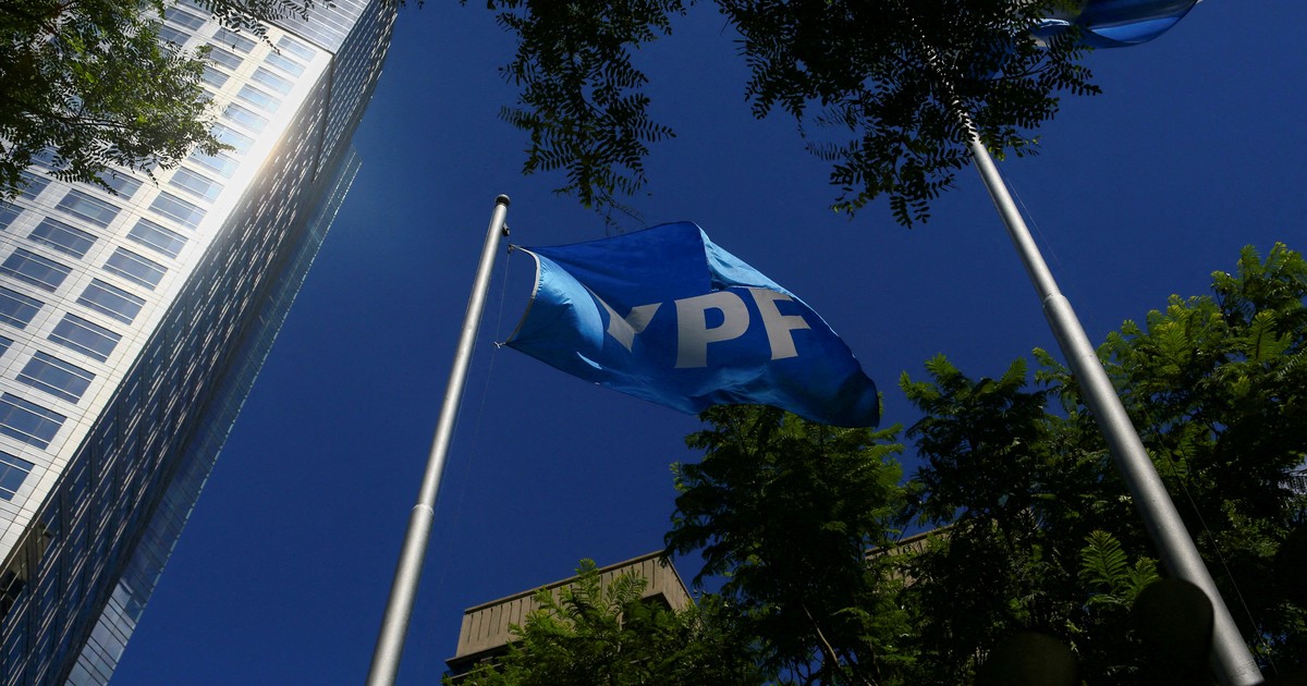 Juicio por YPF: la Justicia de Estados Unidos falló a favor de Argentina y dejó en suspenso la entrega de las acciones