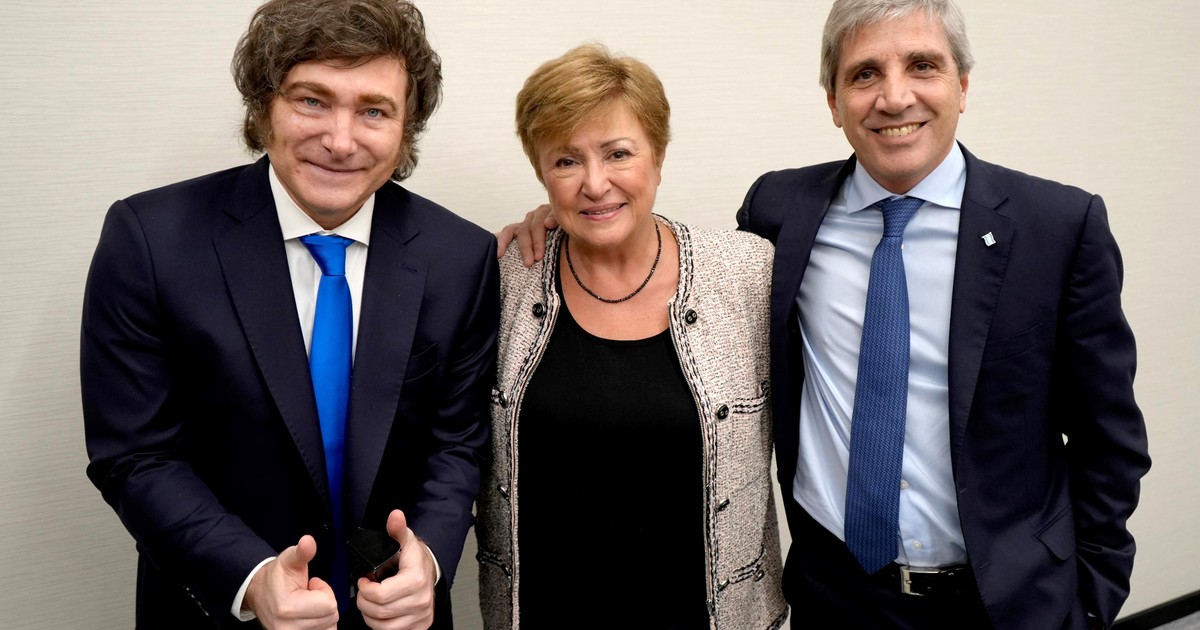 El FMI pide al Gobierno buscar un amplio apoyo político para las reformas y trabajar para «reconstruir las reservas»