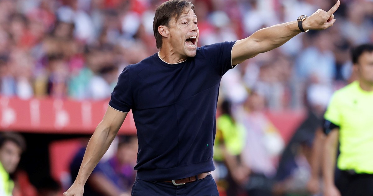 Las arengas de Matías Almeyda que dan vueltas al mundo, tras la goleada contra el Barcelona: «Este equipo no gana acá hace 10 años» y «vayan y liquídenlo, carajo»