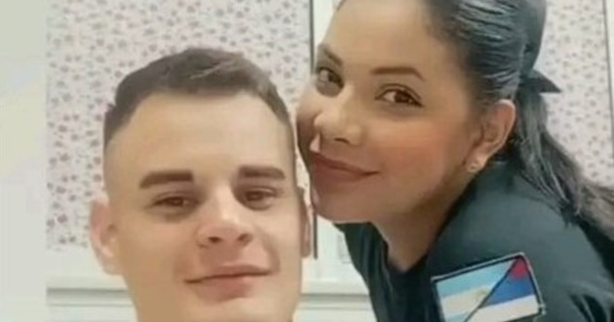 «Lo siento, grupo»: un policía mató a su ex pareja y transmitió su propia muerte