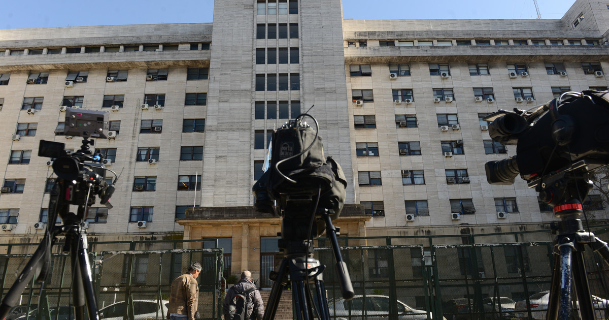 Los fiscales de Comodoro Py le dijeron al Gobierno que no están listos para pasar al sistema acusatorio el 10 de noviembre Los fiscales de Comodoro Py le dijeron al Gobierno que no están listos para pasar al sistema acusatorio el 10 de noviembre