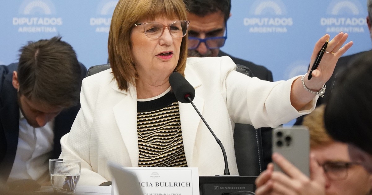 Envalentonada por el triunfo, Bullrich fue a Diputados, defendió el Presupuesto y anunció el envío de un nuevo Código Penal Envalentonada por el triunfo, Bullrich fue a Diputados, defendió el Presupuesto y anunció el envío de un nuevo Código Penal