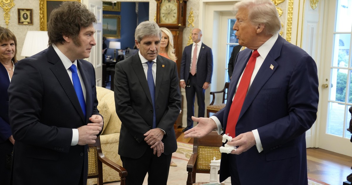 Expertos en Washington: «Hay presión de EE.UU., el FMI y los inversores para que Milei forme alianzas» Expertos en Washington: «Hay presión de EE.UU., el FMI y los inversores para que Milei forme alianzas»