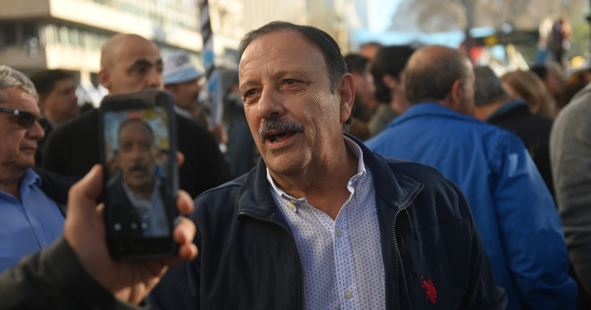 Ricardo Quintela solicitó la renuncia de todo su gabinete en La Rioja Ricardo Quintela solicitó la renuncia de todo su gabinete en La Rioja