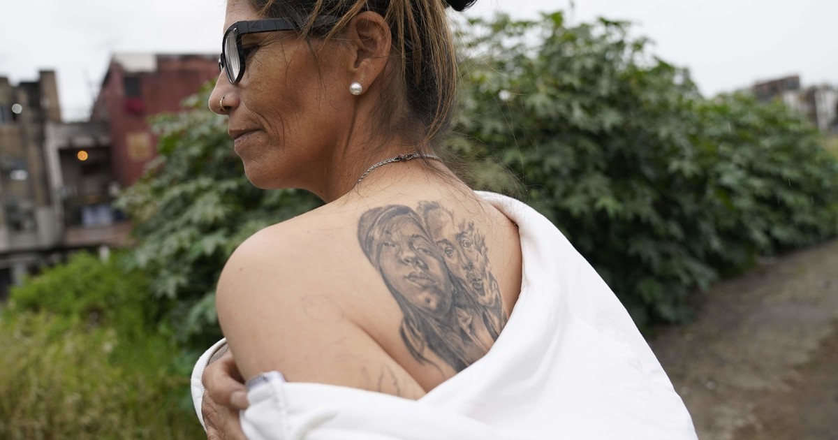 «Me arrancaron mi vida»: el desgarrador recuerdo de los familiares de las víctimas del triple crimen de Florencio Varela «Me arrancaron mi vida»: el desgarrador recuerdo de los familiares de las víctimas del triple crimen de Florencio Varela