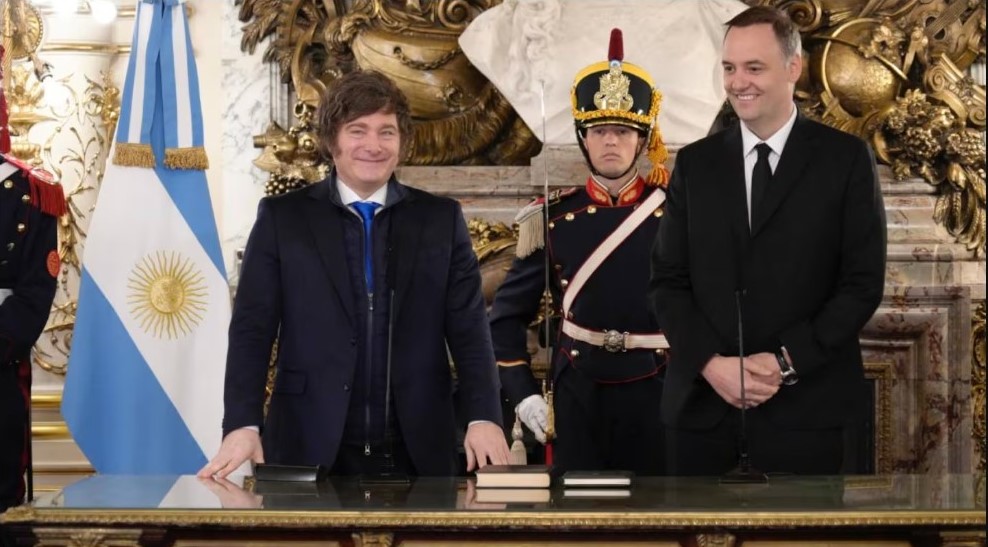 El Gobierno eliminó la Secretaría de Medios y traspasó sus funciones a la Jefatura de Gabinete